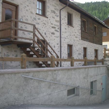 Santin Apartments Ливиньо Экстерьер фото