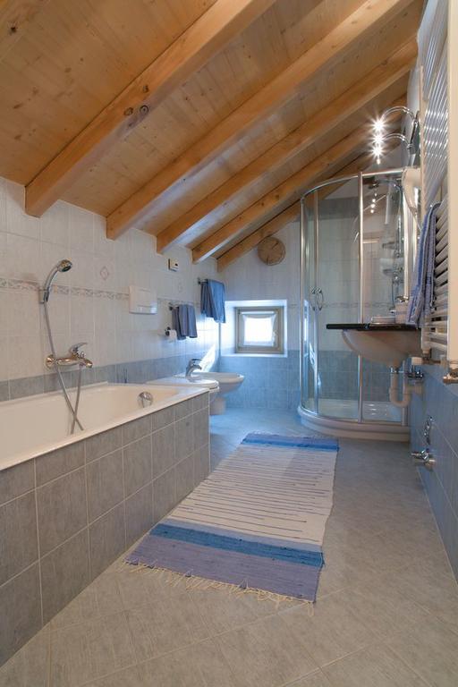 Santin Apartments Ливиньо Экстерьер фото