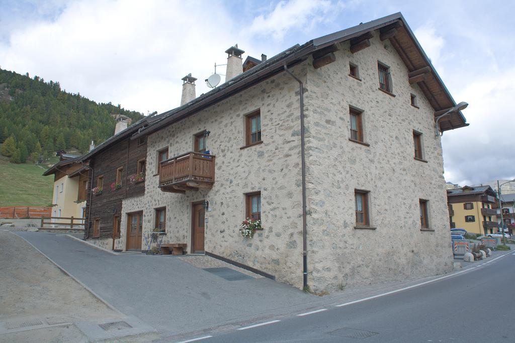 Santin Apartments Ливиньо Экстерьер фото